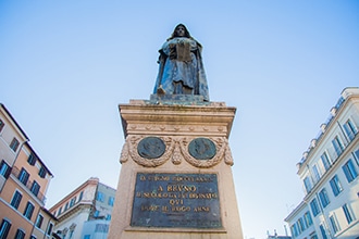 Roma segreta, la statua di Giordano Bruno a Campo dei Fiori