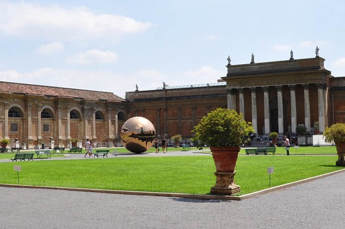 Roma, itinerari per bambini, i Giardini Vaticani