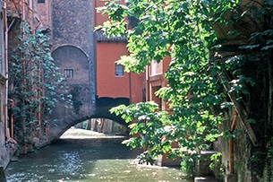 Itinerario a Bologna con bambini, canale delle Moline