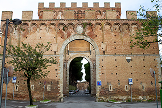 Siena, porta romana