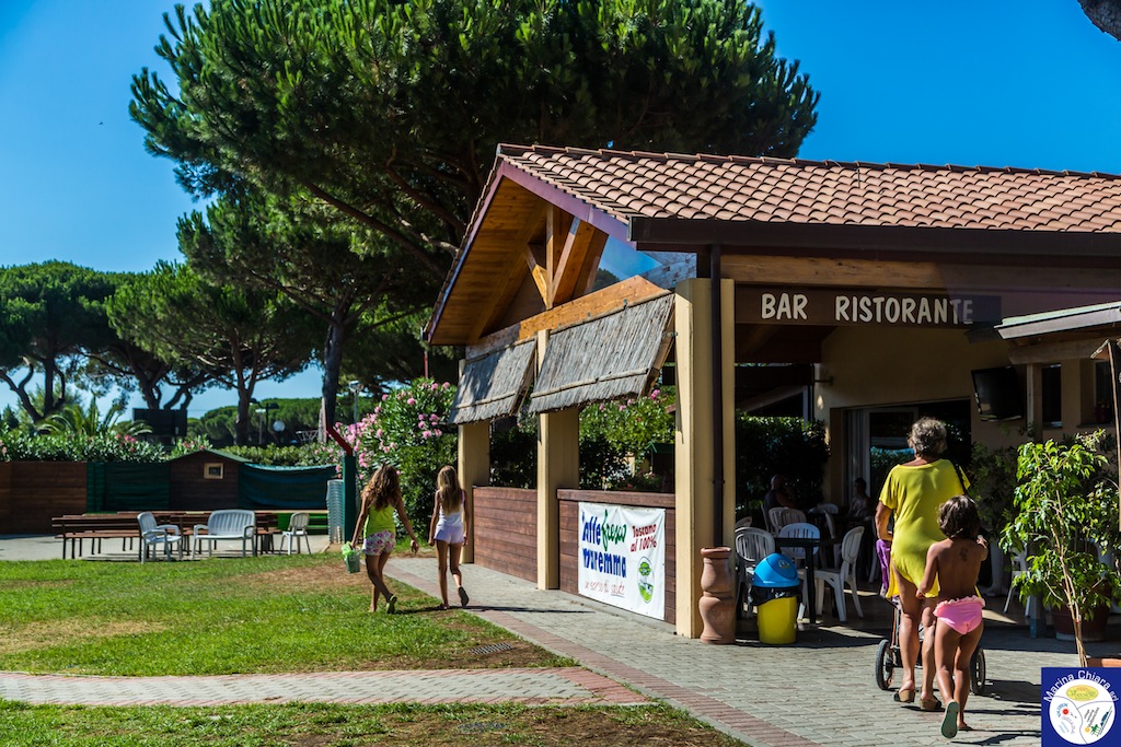 Villaggi Toscana mare per bambini: Camping Village Marina Chiara, bar