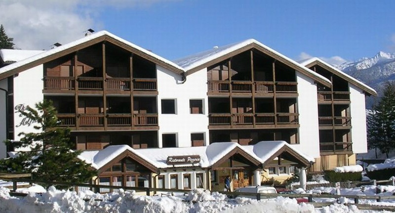 Residence Aparthotel Des Alpes Residence per famiglie Val di Fiemme, inverno