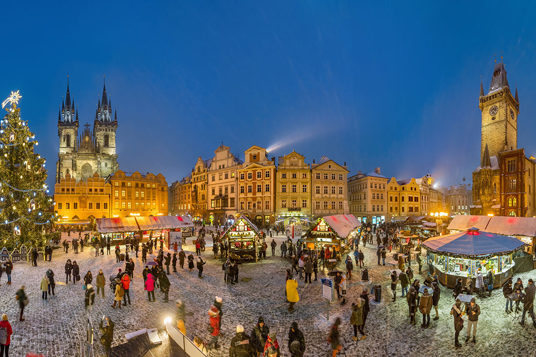 Natale in Repubblica Ceca: mercatini di Praga e Natale degli orsi | FamilyGO