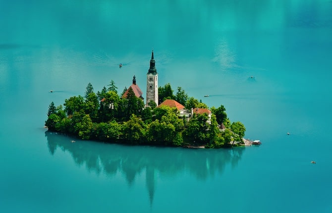 slovenia-lago-di-bled-foto-di-Franci-Ferjan-slovenia-turismo