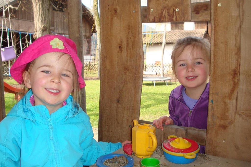 Agriturismo Alto Adige bambini - Residence fattoria Obermoarhof, giochi per bambini