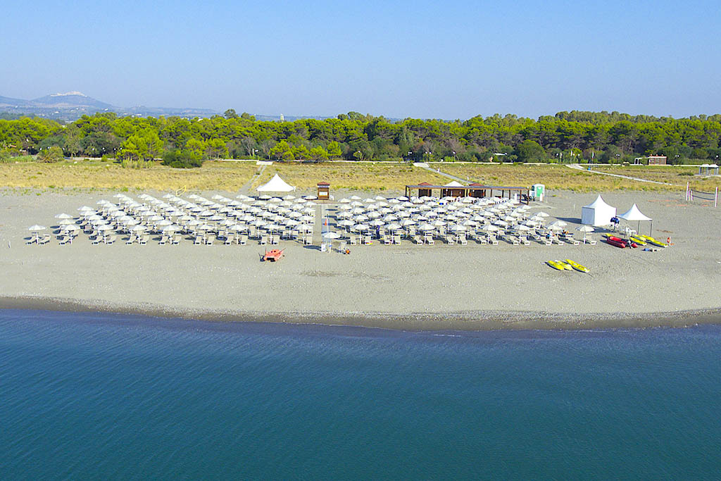 Villaggi mare Basilicata per famiglie, Sira Resort spiaggia