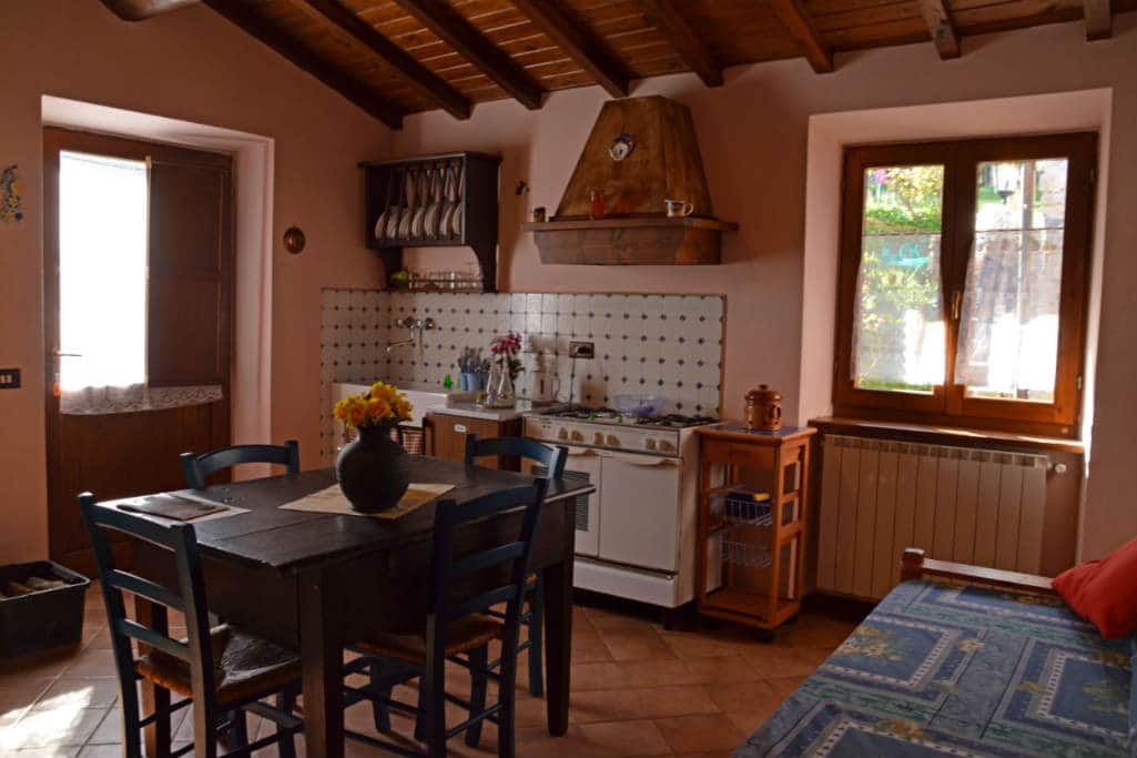 Agriturismo Summer, per famiglie vicino Lucca, soggiorno appartamento