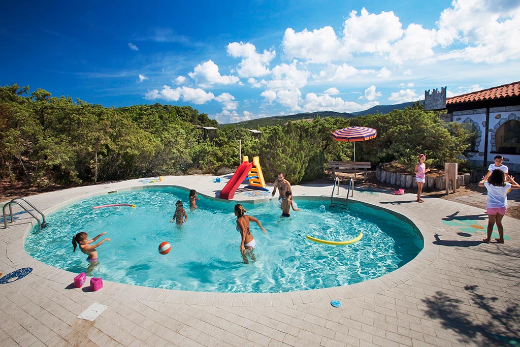 Resort per bambini in Sardegna, Resort & SPA Le Dune, piscina bambini