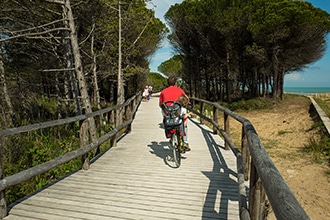 Spiaggia di Bibione con i bambini, in bicicletta