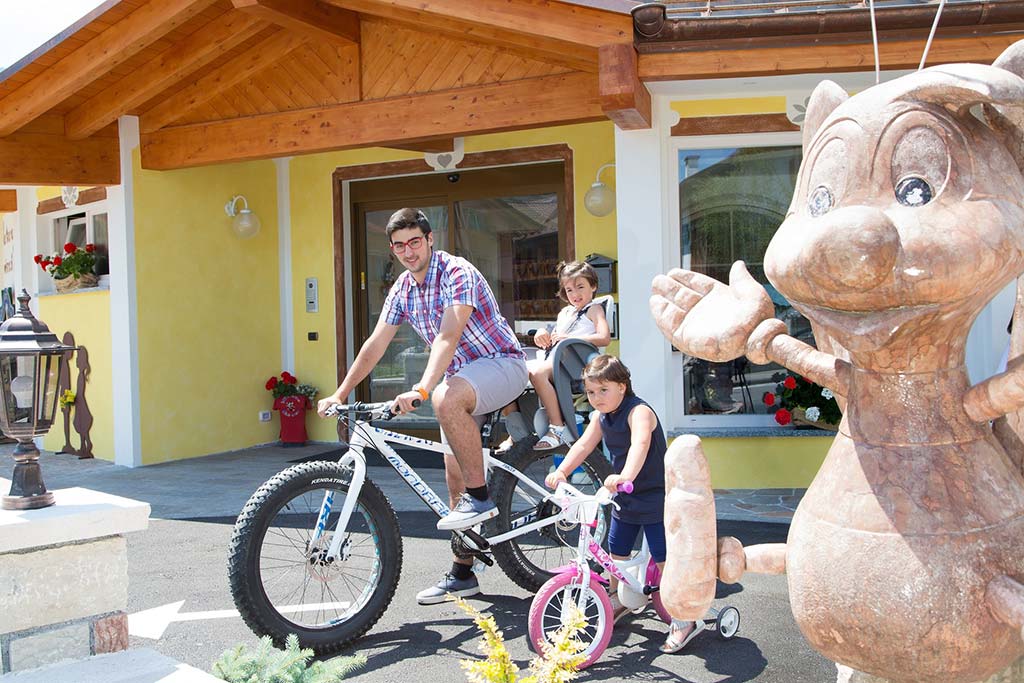 Family hotel Andalo, Alpino Baby Family, biciclette per tutta la famiglia
