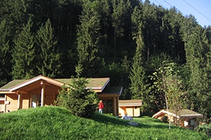 Svizzera natura, Canton Svitto, Capanna husky lodge