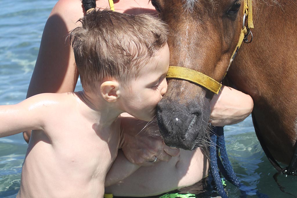 Resort per bambini vicino Oristano, Horse Country Resort, cavalli