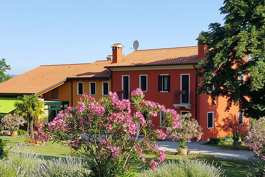Country House il Bucaneve, casale