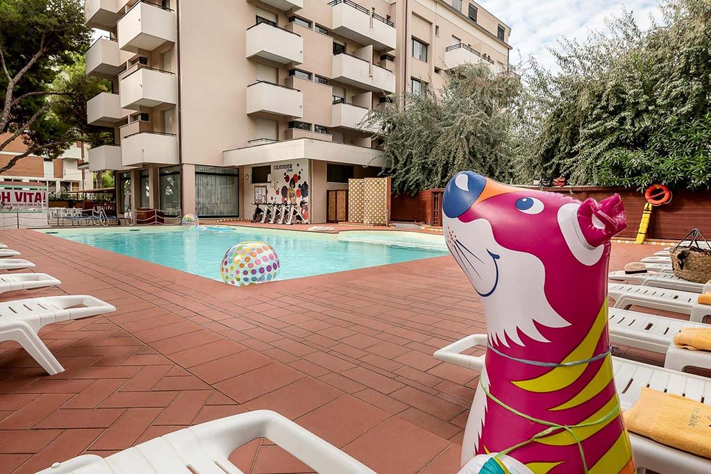 Hotel per bambini Abruzzo mare, Hotel Baltic, piscina
