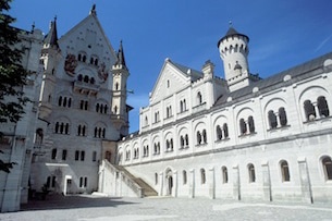 Baviera, Castello di Neuschwanstein, cortile interno
