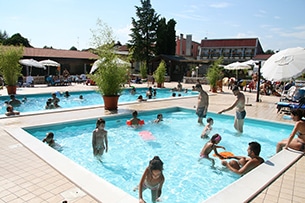 Gelindo dei Magredi, fattoria didattica in Friuli, le piscine