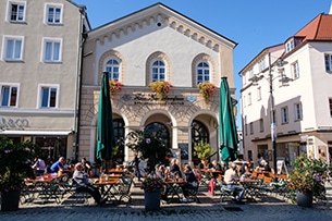 Viaggio Baviera Orientale in famiglia, ristorante Zur Knodelwerferin a Deggendorf