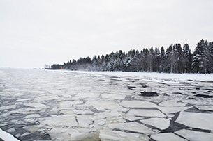 Lapponia svedese, bagno nel mare ghiacciato, il paesaggio
