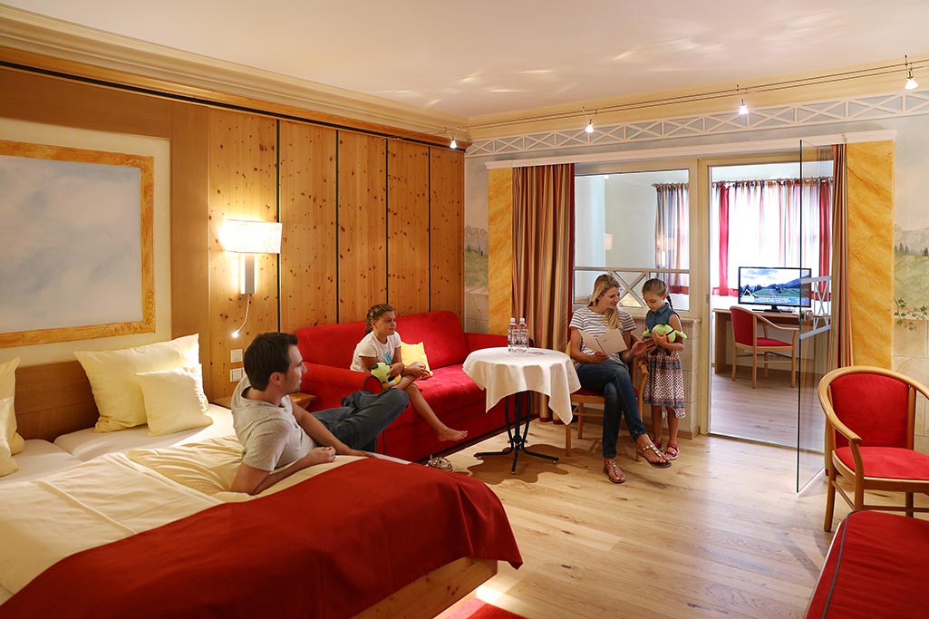 Hotel per bambini a Flachau, Salisburghese, Schlosshotel Lacknerhof, camera family