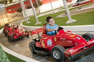 Ferrari World, ph DCT Visit Abu Dhabi