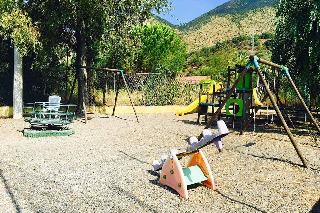 Camping Costa del Mito Campania Cilento, giochi bimbi
