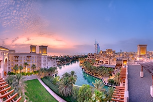 Parchi divertimento a Dubai con i bambini, skyline