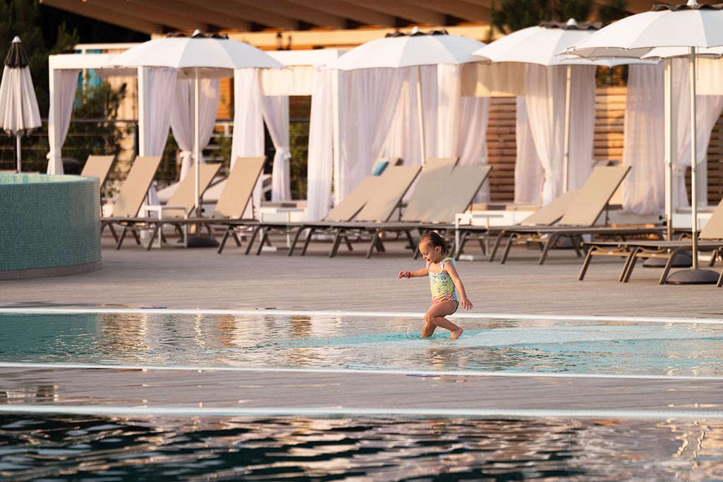 Lino delle Fate Eco Village Resort per bambini a Bibione, piscine