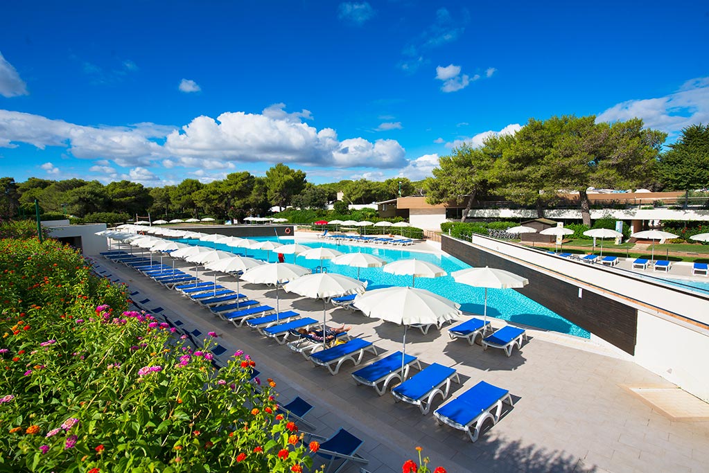 VOI Alimini Resort per bambini in Puglia, nel Salento, la piscina