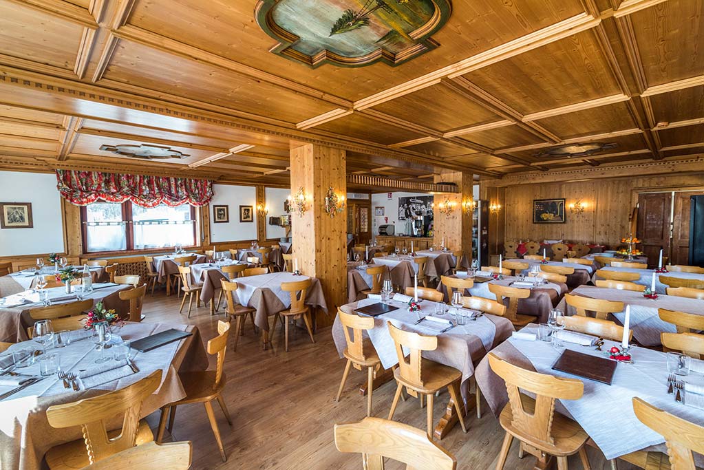 Hotel Valgranda per famiglie in Val di Zoldo, sala ristorante