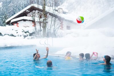 Family Hotel Posta per bambini in Val Gardena, inverno in piscina