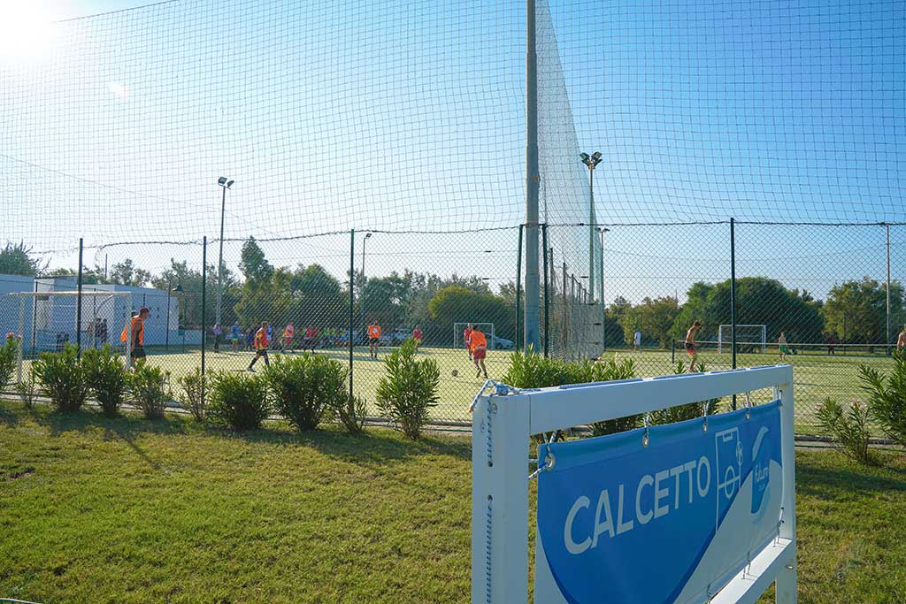 Villaggio Futura Club Torre Rinalda per bambini in Puglia, campi sportivi