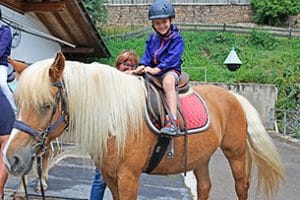Weekend a Merano con i bambini, passeggiata a cavallo