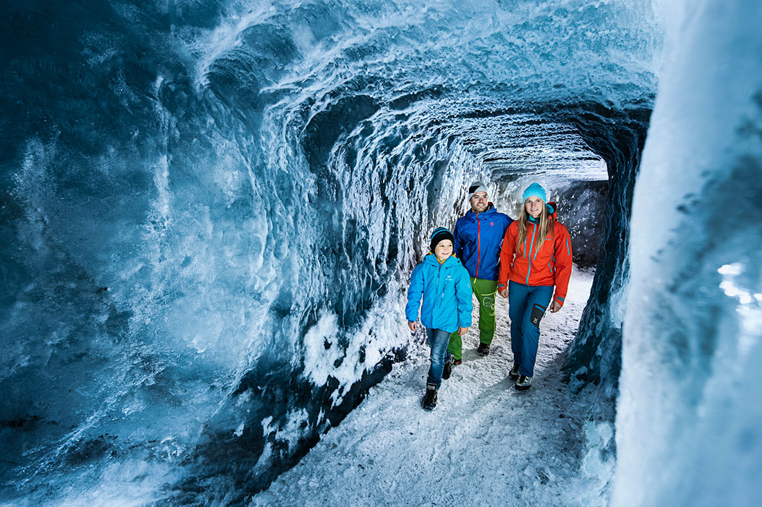 La Grotta di ghiaccio in Austria, nella Valle dello Stubai