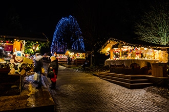 Ai mercatini di Natale di Levico Terme con i bambini, l'atmosfera incantata