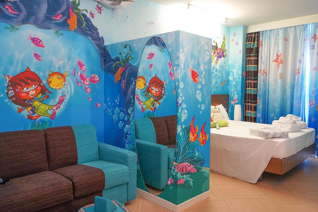 Blu Suite Resort, family hotel per bambini a Igea Marina, camera a tema