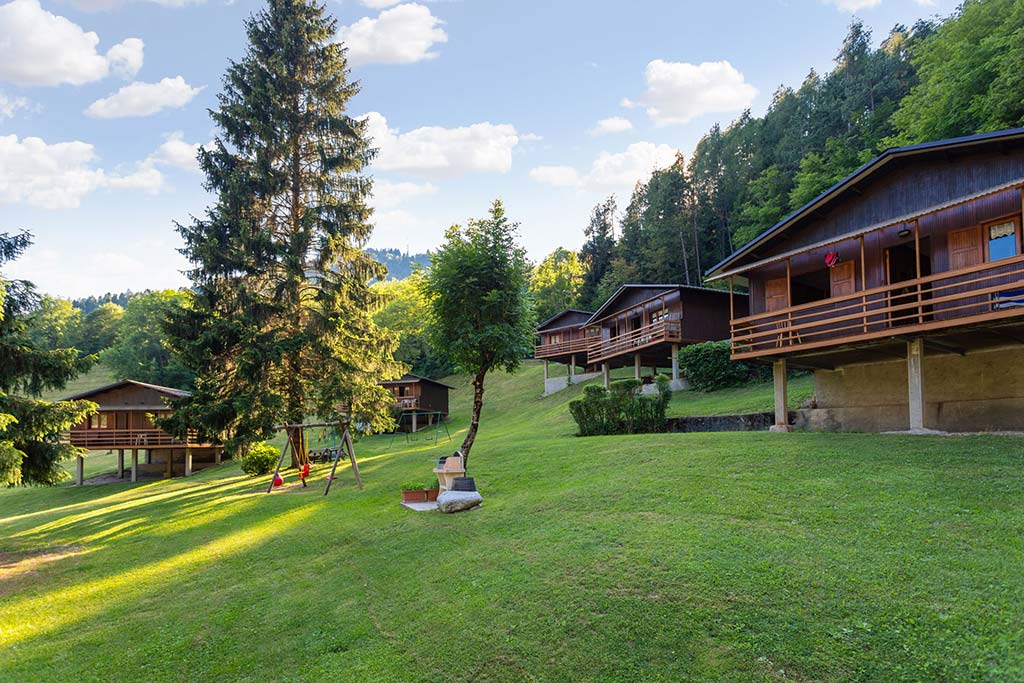 Villaggio Val Molini, residence per famiglie in Valle di Ledro, il giardino