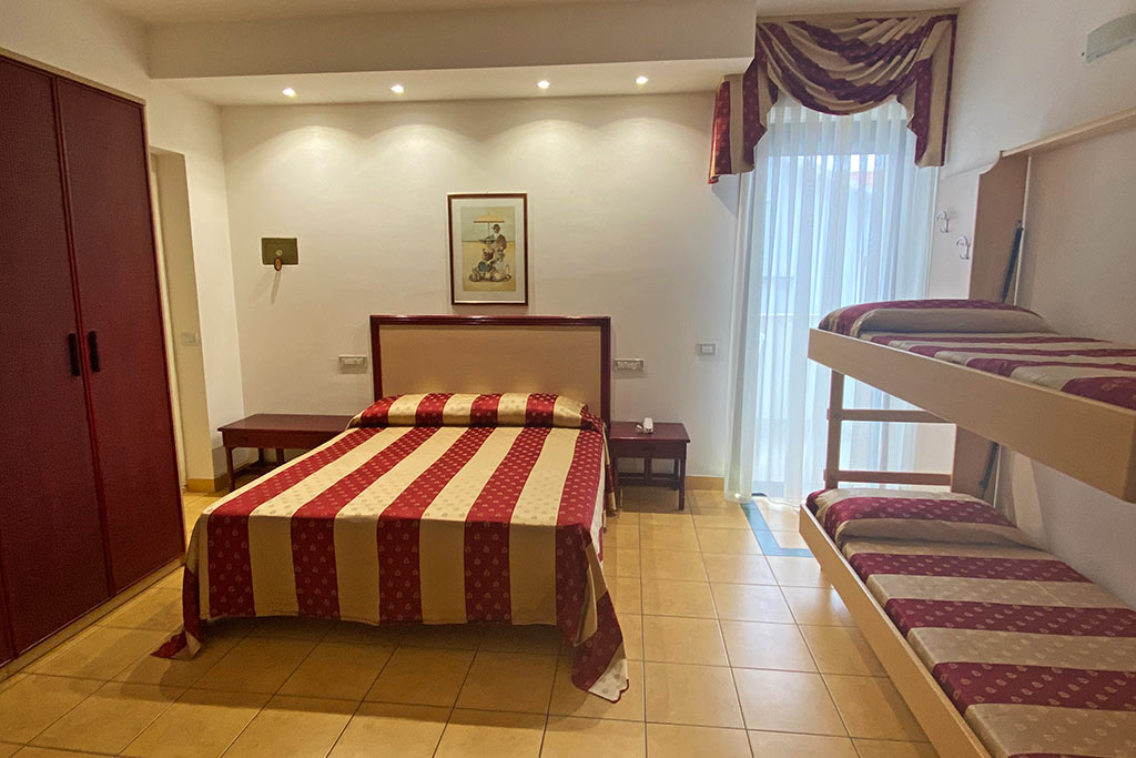 Family Hotel Major a Pinarella di Cervia, camera per famiglie