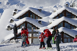 La skiarea di Pila, lezioni di sci per bambini