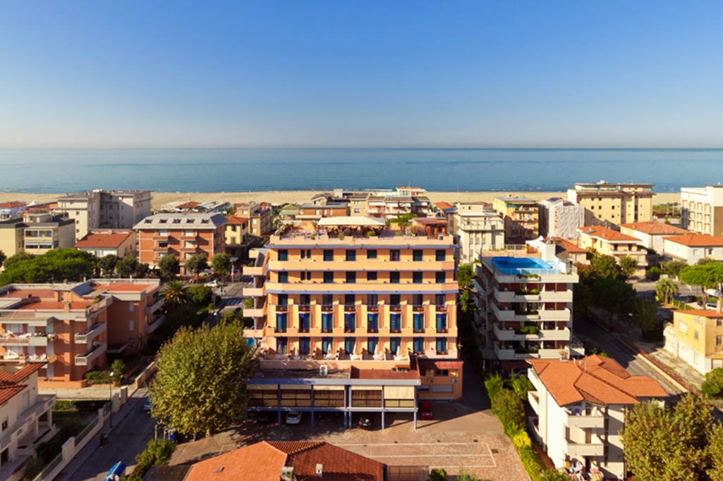 Family Hotel Eur a Lido di Camaiore in Versilia, panoramica