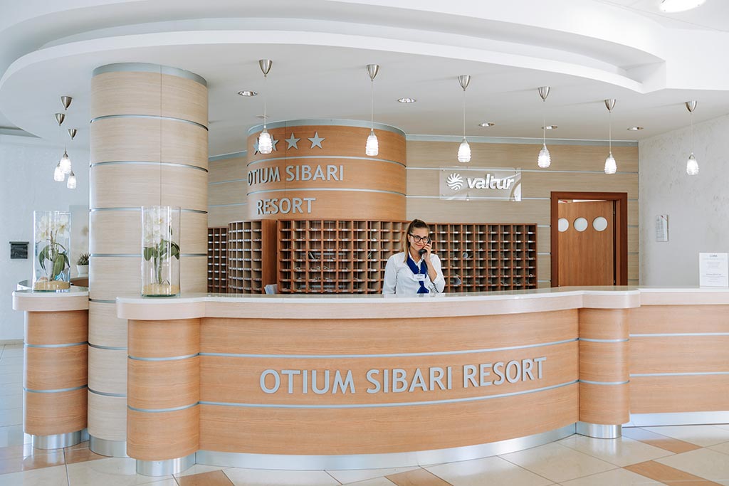 Valtur Calabria Otium Resort per bambini vicino Sibari, reception