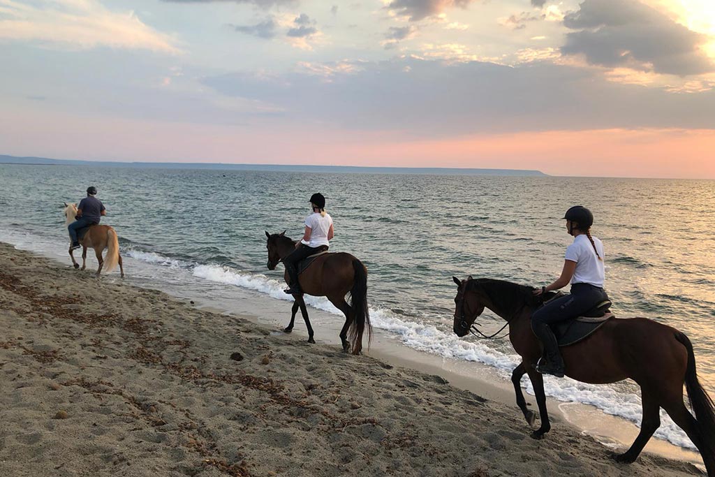 Horse Country House resort per bambini in Sardegna, attività a cavallo