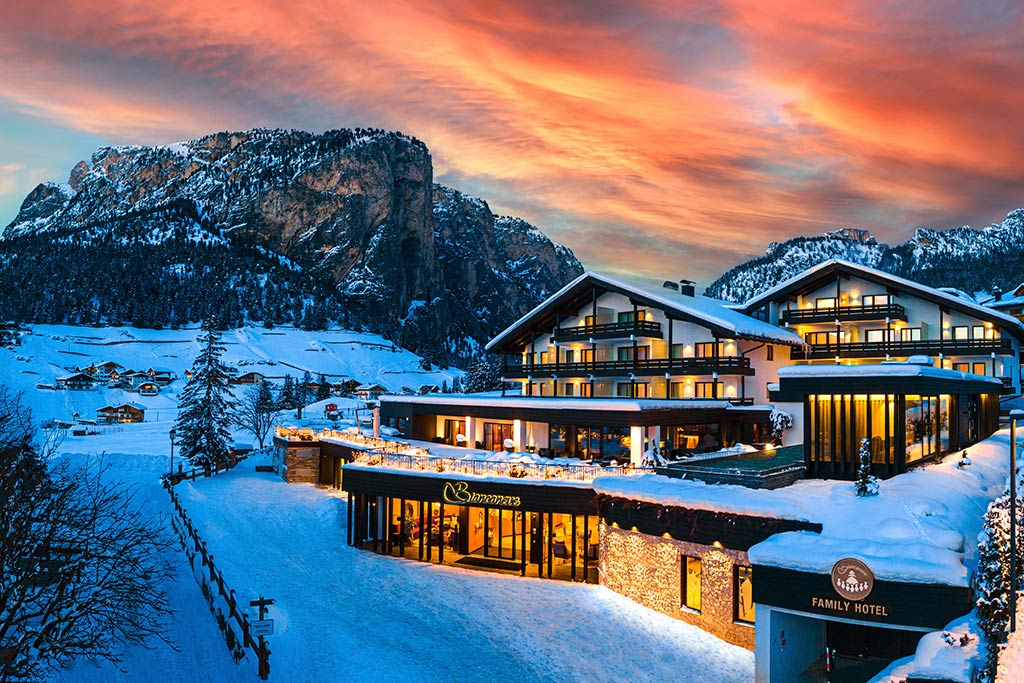 Family Hotel Biancaneve in Val Gardena, vista invernale al tramonto