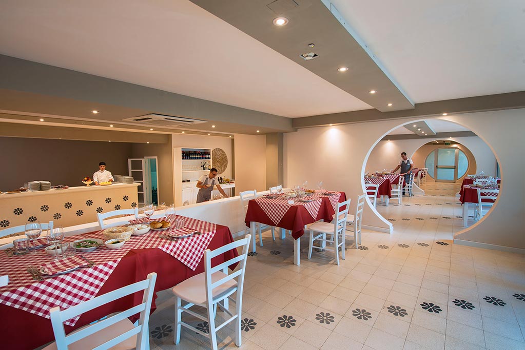 VOI Hotels, Alimini Resort per bambini nel Salento, osteria salentina