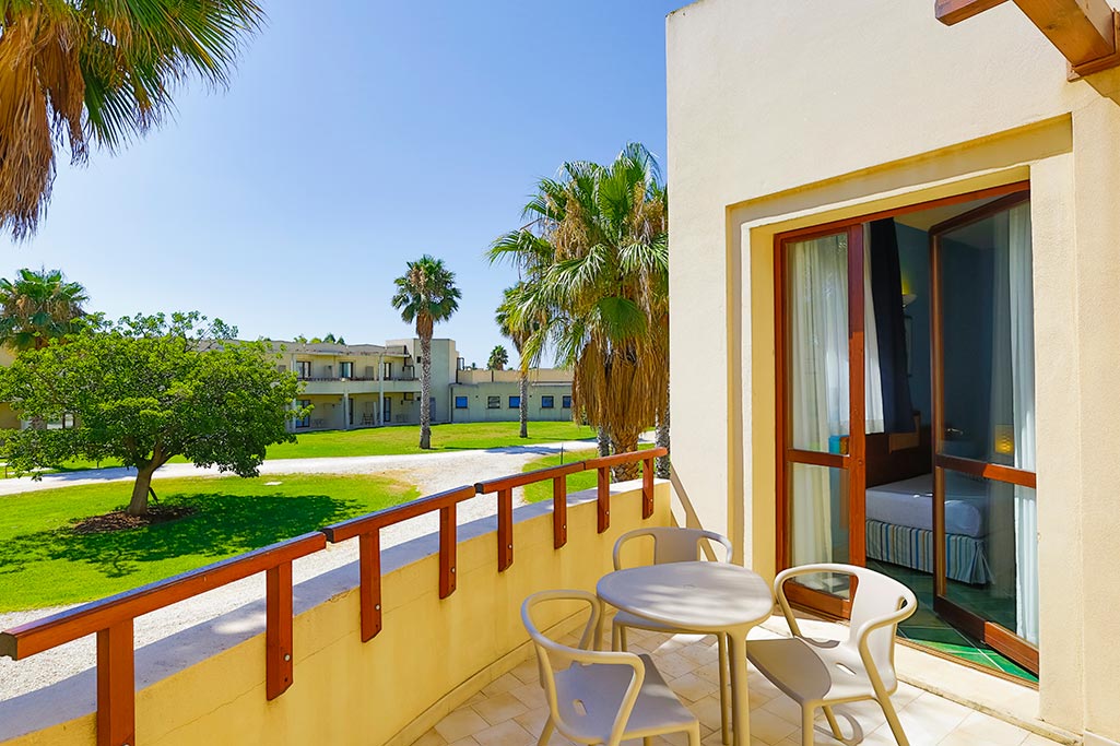 VOI Arenella Resort per bambini in Sicilia, vista dal balcone
