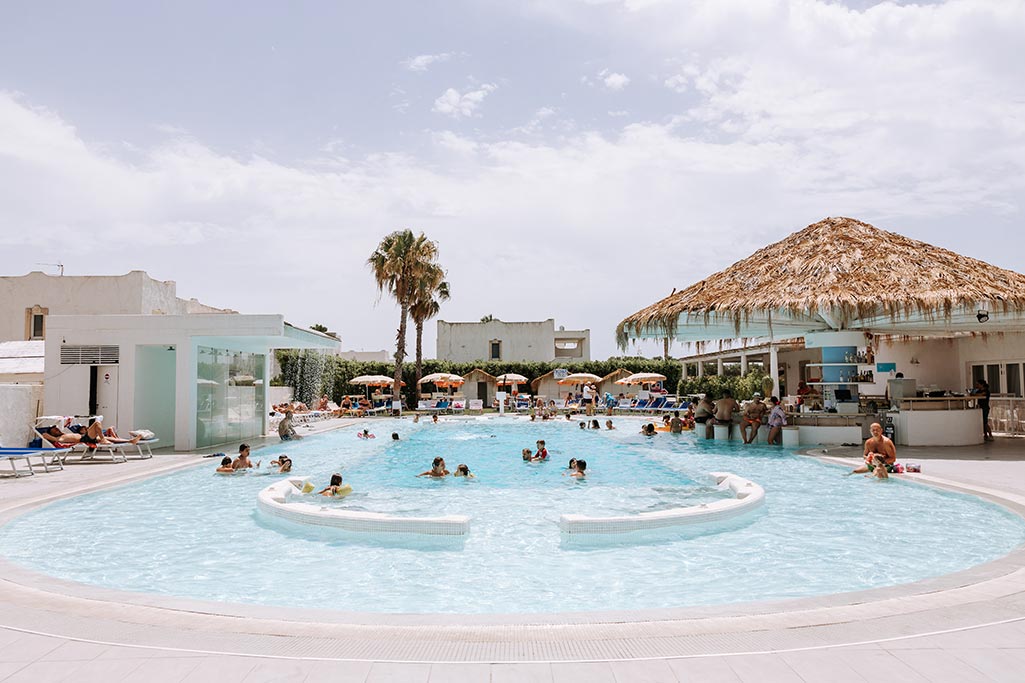 Nicolaus Club Borgo Rio Favara Resort per bambini vicino Ragusa in Sicilia, piscina