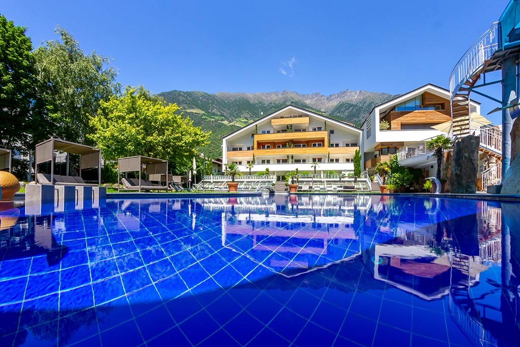 Hotel Residence Tyrol per bambini a Naturno, vicino Merano, esterni