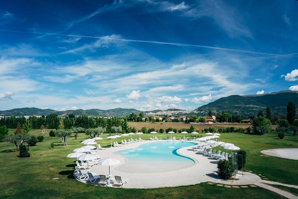 Valle di Assisi Hotel & Spa Resort per famiglie, piscina