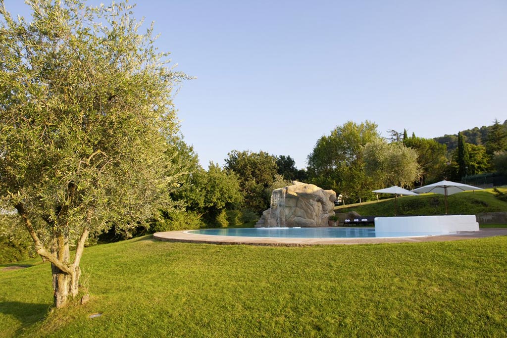 Hotel La Meridiana per famiglie a Perugia, piscina e giardino