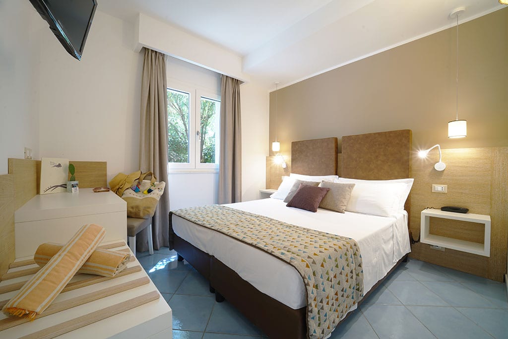 Resort per famiglie a Capo Vaticano, Baia del Godano Resort & Spa, camera