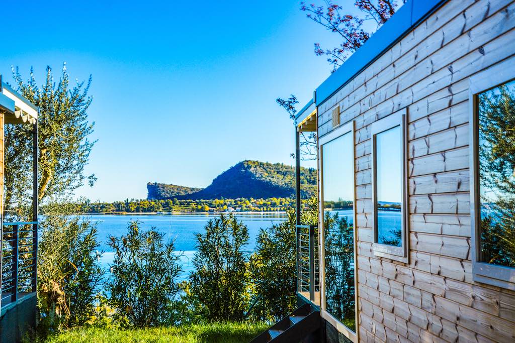 Lago di Garda Camping Europa Silvella per bambini, case mobili vista lago